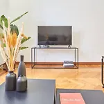Easylife - Sophisticated Apartment In Cadorna Area