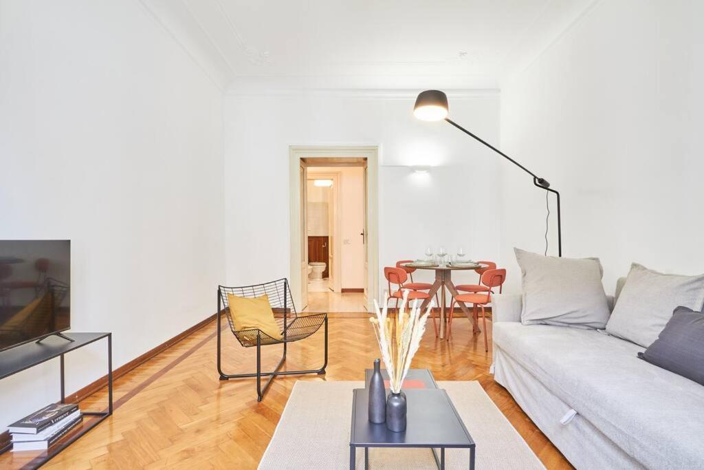 Apartment Easylife - Sophisticated In Cadorna Area Mailand