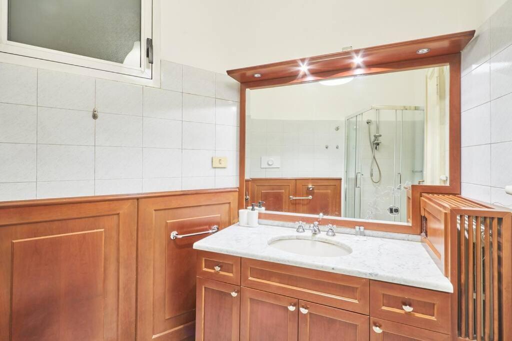 Easylife - Sophisticated In Cadorna Area * Mailand